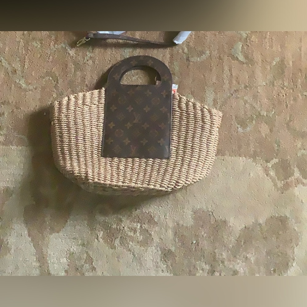 NWT summer bag with shoulder strap